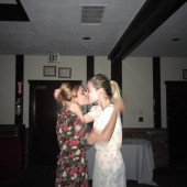 Tallulah Belle Willis lesbian kiss