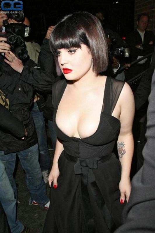 Osbourne naked kelly Sharon Osbourne