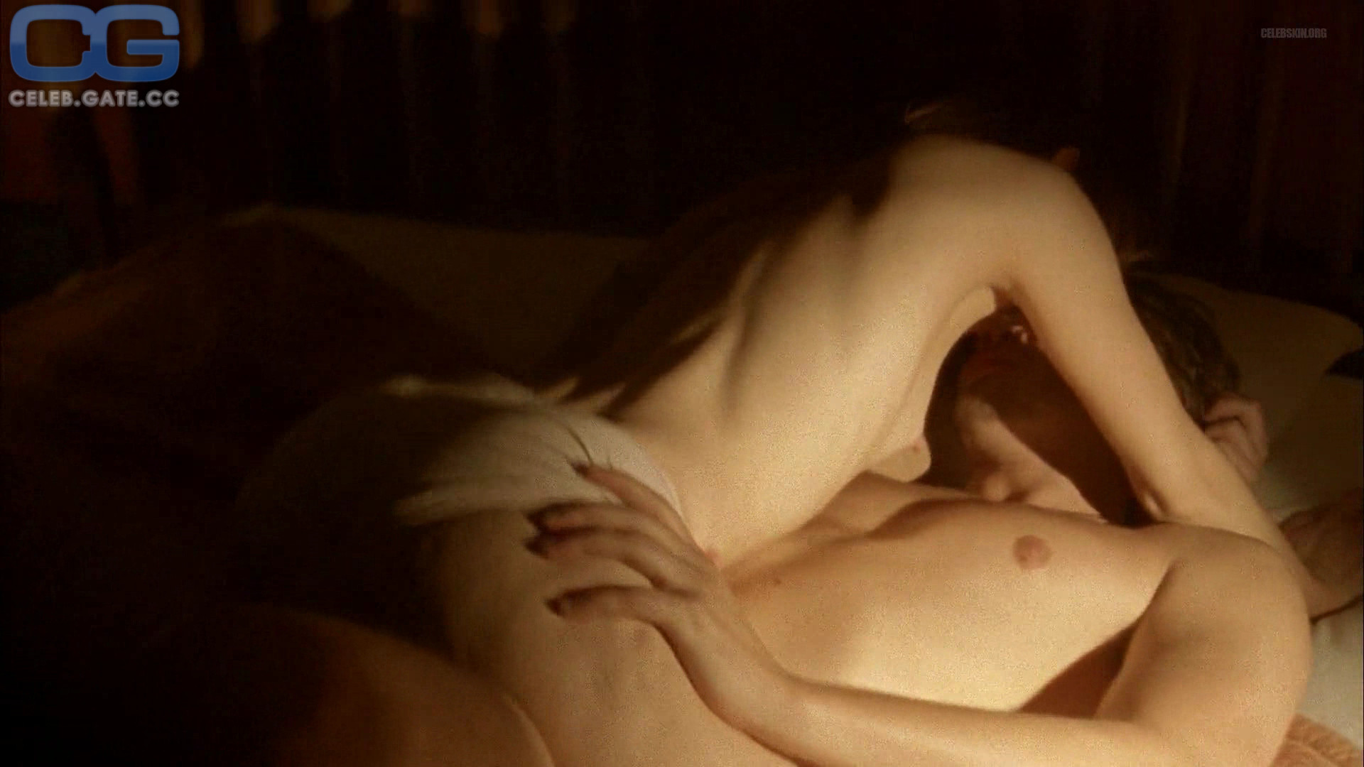 Emily browning naked