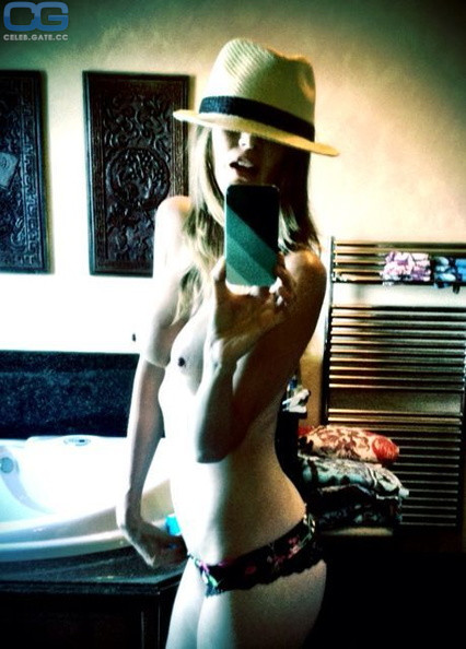 Heuring naked lori Actress Lori