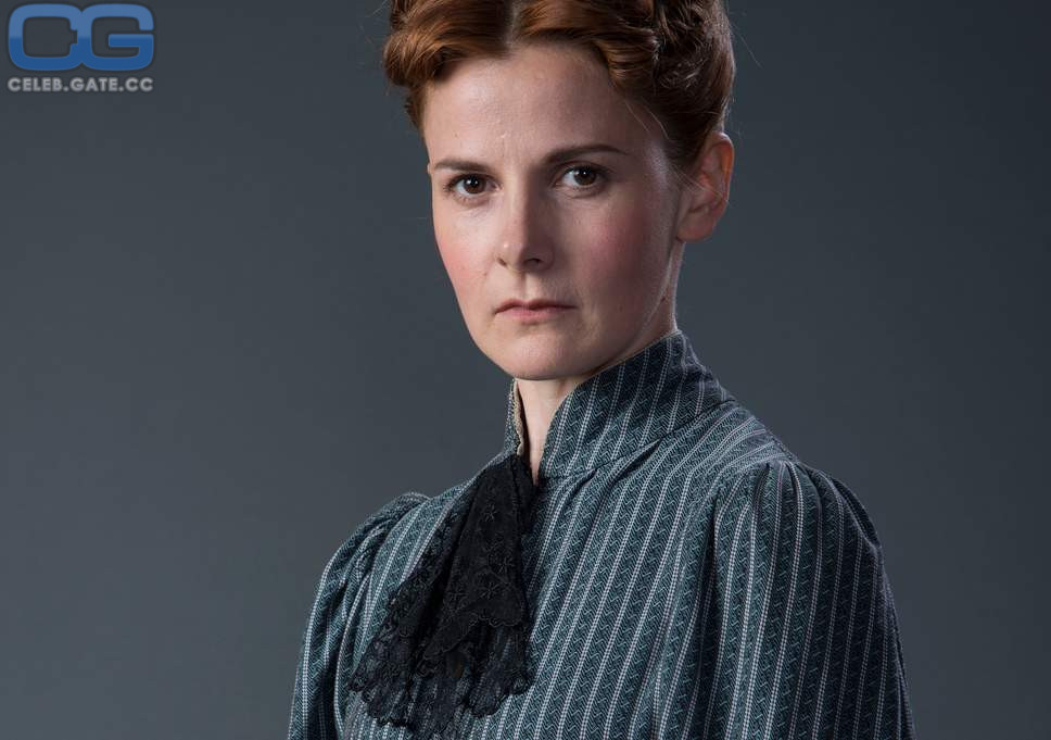  nackt Brealey Louise Louise Brealey