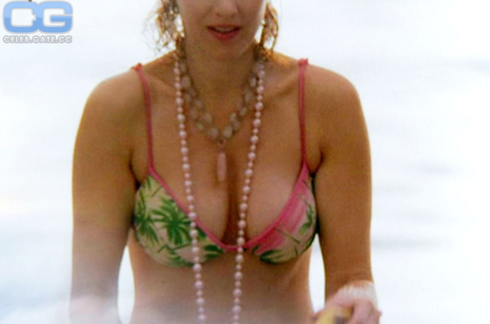Penelope Miller Nude