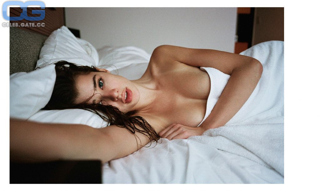Playboy nude kuttner sarah Sarah Kuttner
